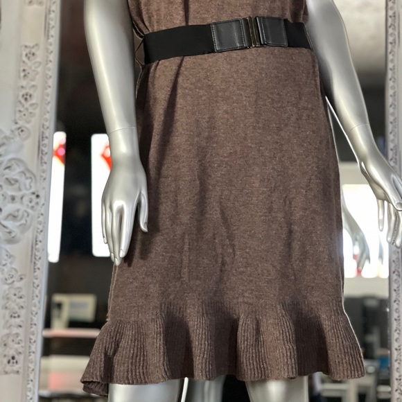 NWT! OVERSIZED RUFFLE WOOL SWEATER
DRESS - Picture 12 of 13